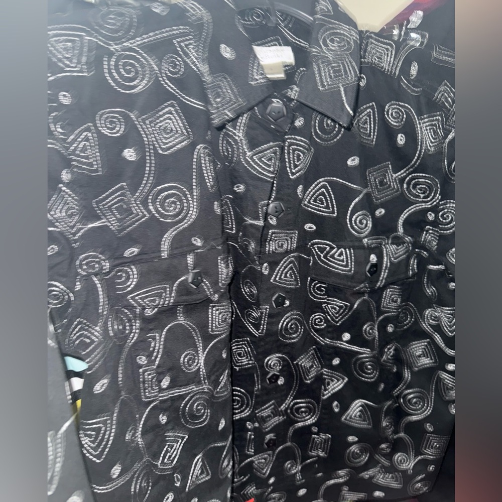 Black Patterned Jacket - image 2